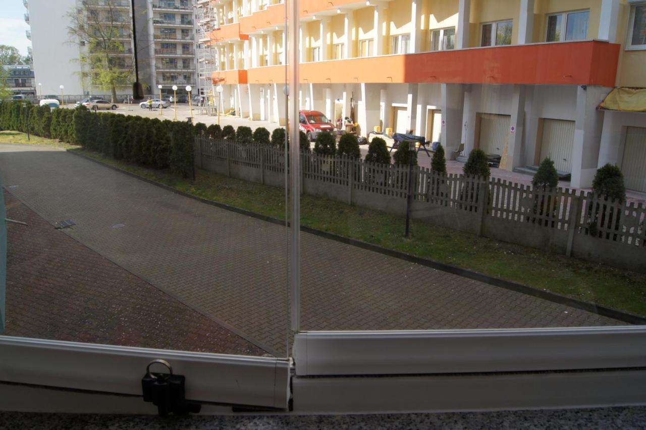 Appartamento Yasumi Apartament Miedzyzdroje Esterno foto